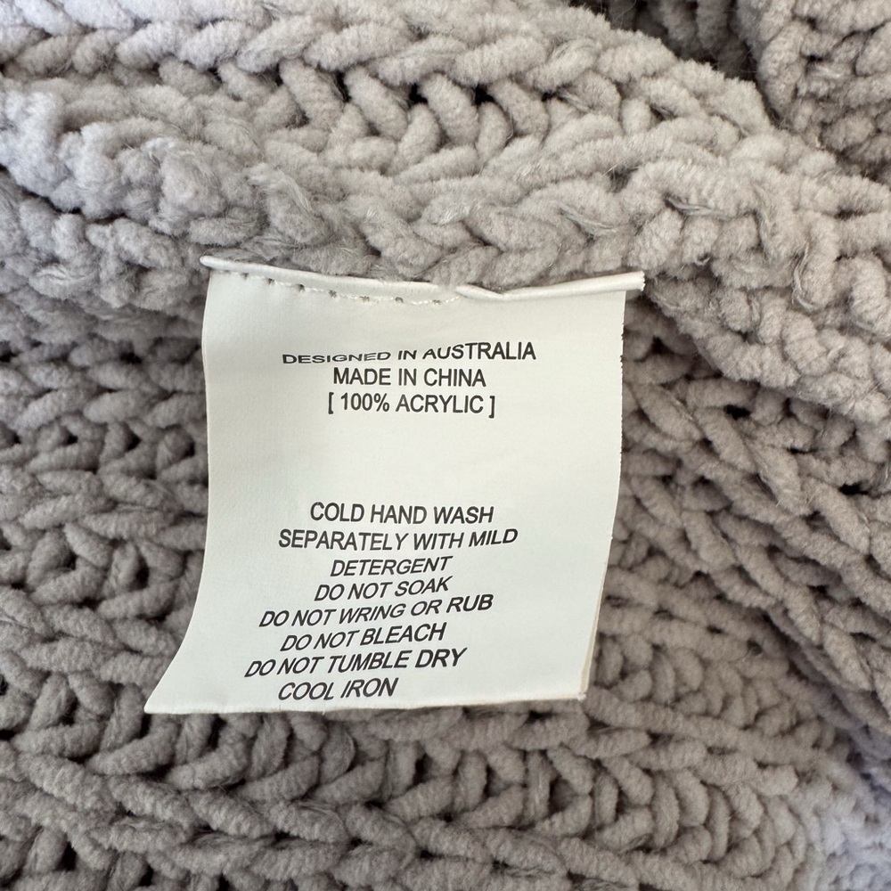 Esther Boutique Gray Soft Sweater Cardigan NWOT - Picture 12 of 15